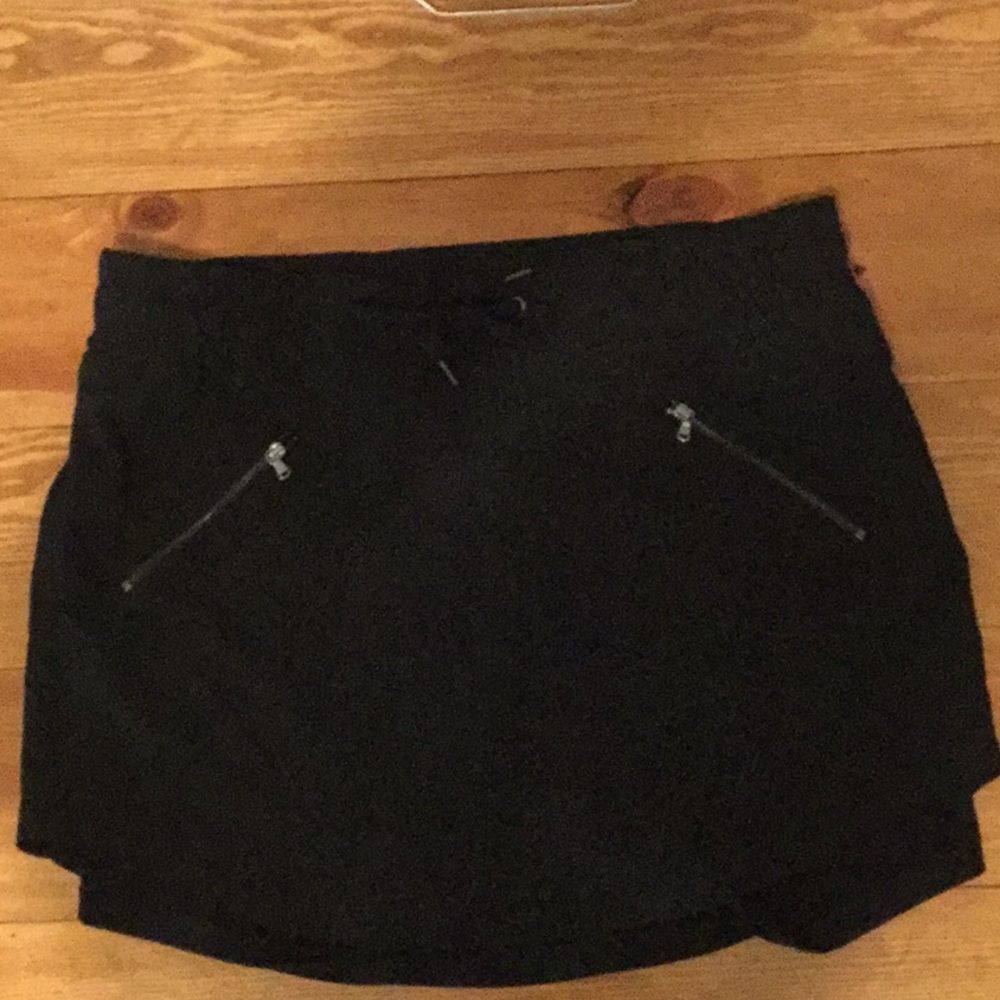 C9 black athletic skort